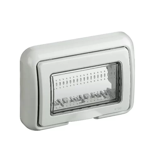 غطاء خارجي مطري ثلاثي matix