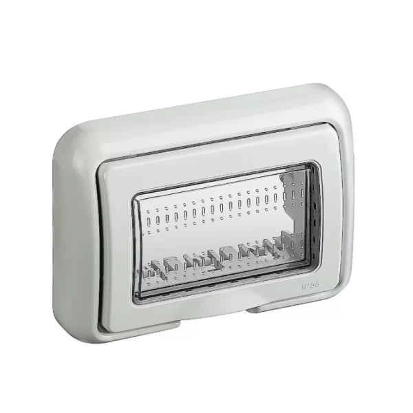 غطاء خارجي مطري ثلاثي matix