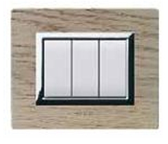 غطاء امامي خشب طبيعي